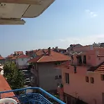 Lira Sto פומורי