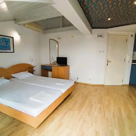 Apartmán Lira Sto