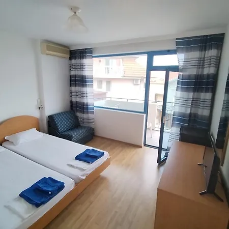 Lira Sto Apartmán Pomorie