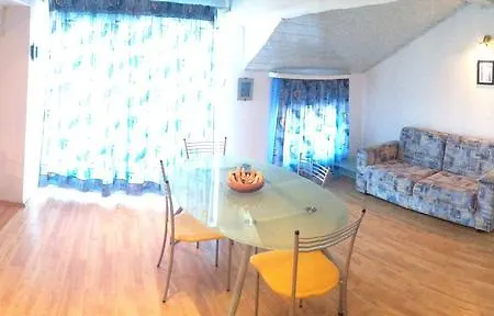Lira Sto Apartman Pomorie