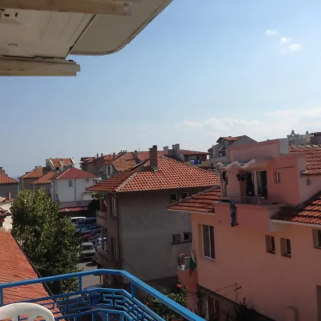 Lira Sto Pomorie