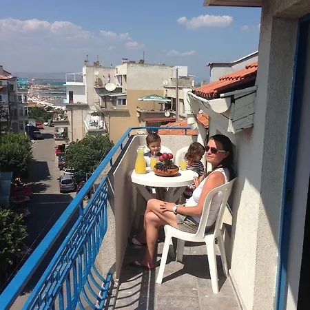 Lira Sto * Pomorie