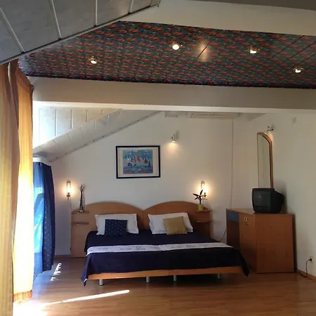 Lira Sto Appartement Pomorie