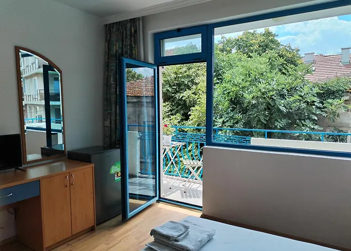 Lira Sto * 帕莫瑞