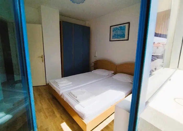Apartmán Lira Sto *