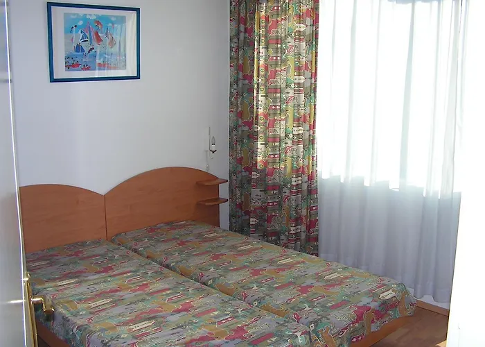 Lira Sto Apartmán