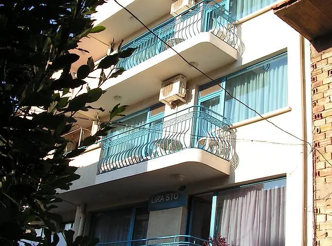 Lira Sto * 帕莫瑞